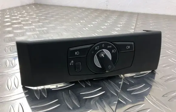 BMW 5 E60 E61 Light switch 6988565