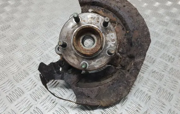 Mazda 3 I Front wheel hub