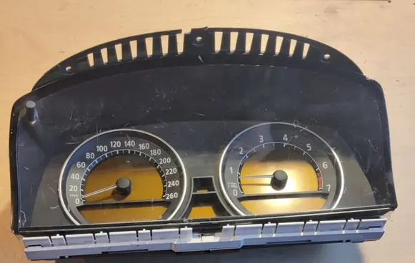 BMW 7 E65 E66 Speedometer (instrument cluster) 62116922945 6922945 87001421