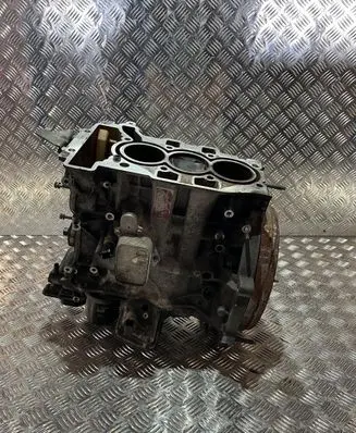 Opel Grandland X Engine block HN02