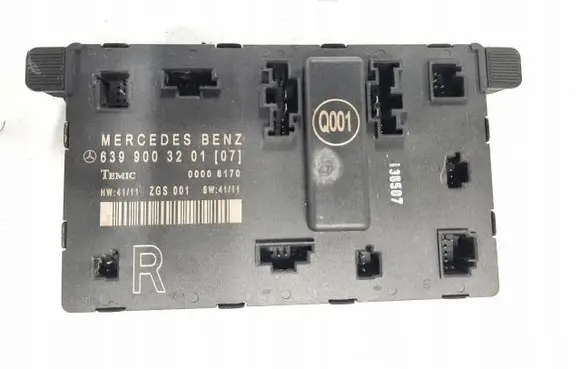 Mercedes-Benz Vito Viano W639 Door control unit/module 6399003201