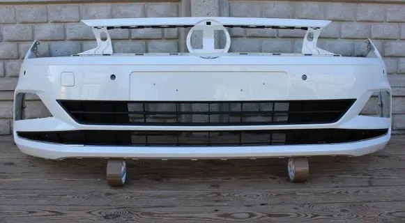 Volkswagen Polo VI Front bumper 2G0807221
