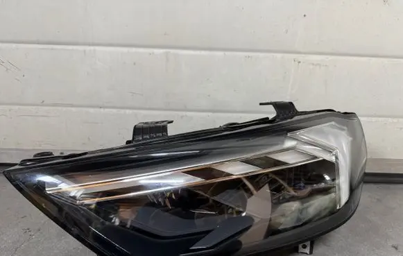 Headlight/headlamp