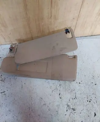 Volkswagen PASSAT B6 Sun visor