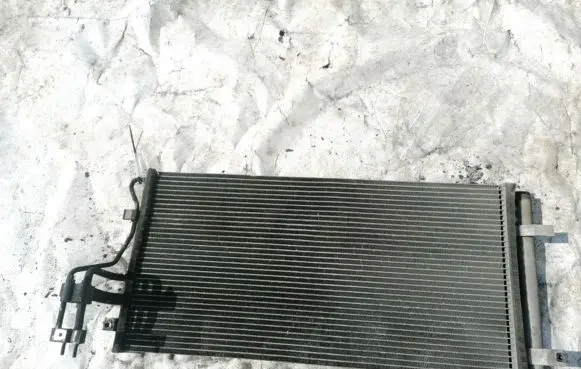 Hyundai Sonata A/C cooling radiator (condenser)