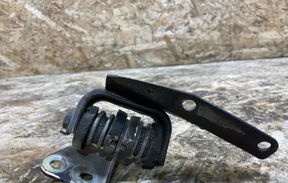 Bentley T2 Muffler mount bracket/holder 
