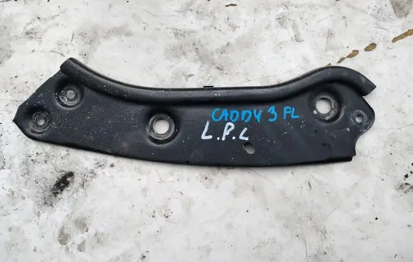 Volkswagen Caddy Front differential mounting bracket 