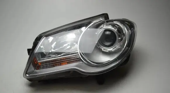 Volkswagen Touran I Headlight/headlamp 1T2941005B 0301233601