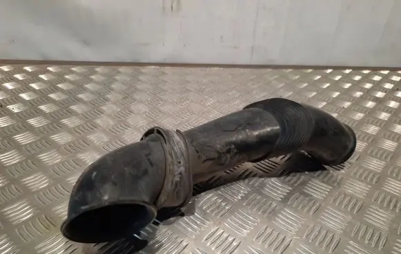 Audi Q7 4L Air intake duct part 7L6129609