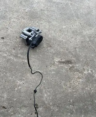 Opel Astra L Rear brake caliper AE777007
