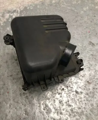 Hyundai i30 Air filter box 281101H050BILI 281101H050