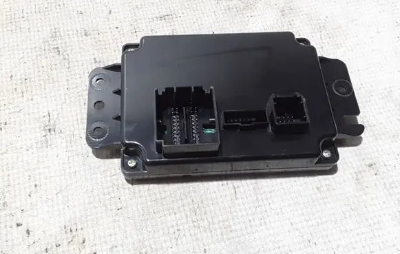 Dodge Durango Air conditioning/heating control unit 68251514AD