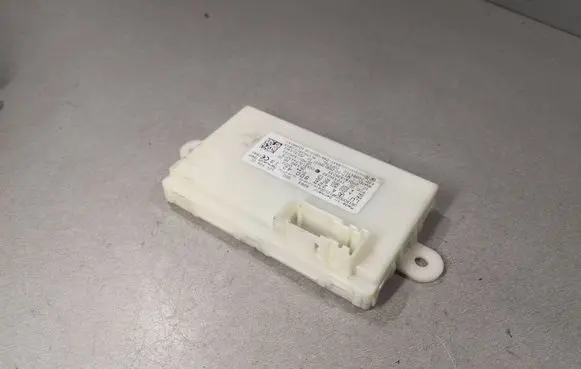 Mercedes-Benz C W205 Keyless (KESSY) go control unit/module A2229004213 A2229018202