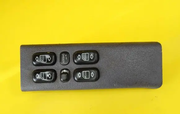 Mercedes-Benz A W168 Electric window control switch 1688202810