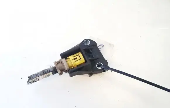 Toyota RAV 4 (XA20) Airbag deployment crash/impact sensor
