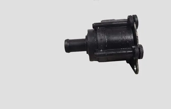 Volvo XC90 Electric auxiliary coolant/water pump 704773000 31338211