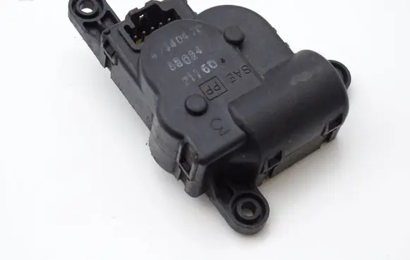 Chrysler Voyager Air flap motor/actuator 4734047C