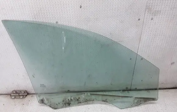 Renault Megane II Front door window glass four-door