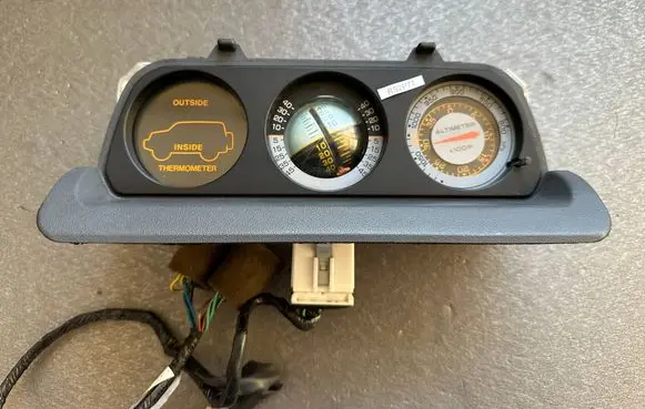 Mitsubishi Pajero Screen/display/small screen MB776065 79777011