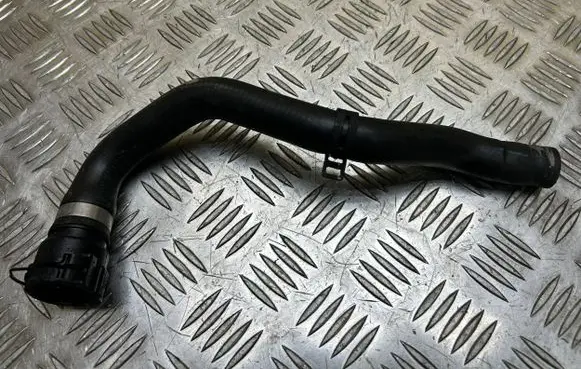 BMW 4 F32 F33 Engine coolant pipe/hose 9208182