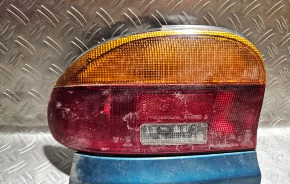 Mazda 121 Rear/tail lights 22061364 3309505L