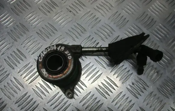 Mitsubishi Carisma Clutch slave cylinder 
