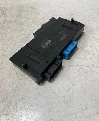 BMW 3 E90 E91 Comfort/convenience module 9187536 1050030992