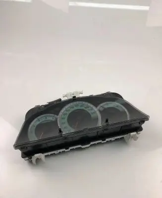 Toyota Corolla Verso E121 Speedometer (instrument cluster) 838000F091