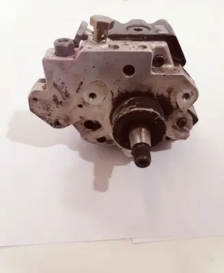Audi A6 S6 C6 4F Fuel injection high pressure pump 059130755E