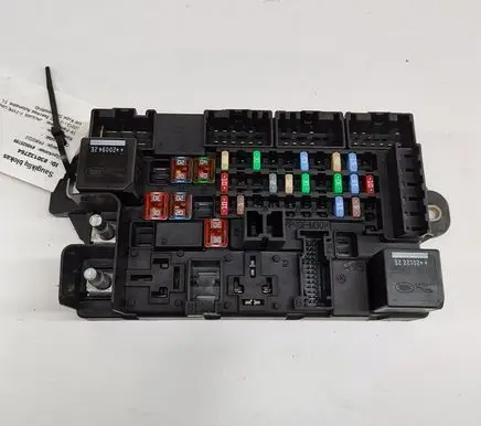 Jaguar F-Type Fuse module JX5314N030AC