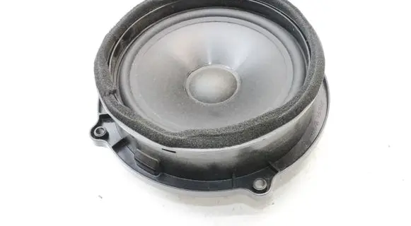 Land Rover Range Rover Sport L320 Rear door speaker XQM500290