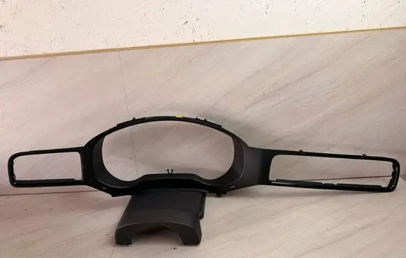 Volkswagen Jetta VI Dashboard trim 5N0858565A