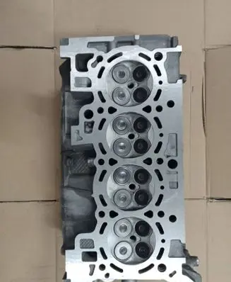 Renault Scenic II - Grand scenic II Engine head H4J01