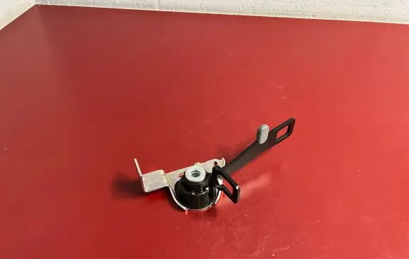 Mini One - Cooper F56 F55 Seat back rest lock catch 7317712