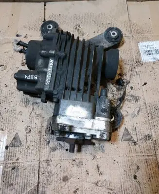 Audi A3 S3 8P Rear differential 02D525010AQ HEZ 02D525010AQHEZ