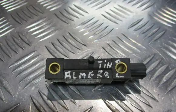 Nissan Almera Tino Airbag deployment crash/impact sensor 98831BU200