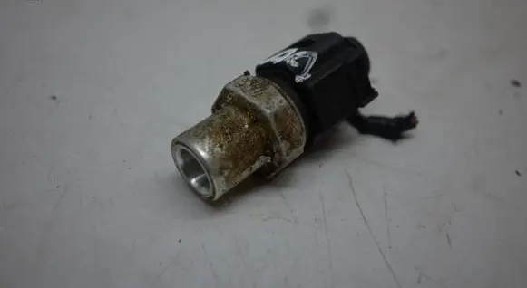 Audi A3 S3 8V Air conditioning (A/C) pressure sensor 4H0959126A