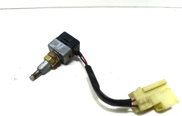 Hyundai Trajet Brake pedal sensor switch 9384038000