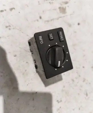 Volvo S40, V40 Other switches/knobs/shifts 30857598C