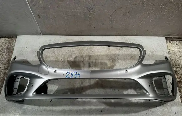 Mercedes-Benz C W205 Front bumper