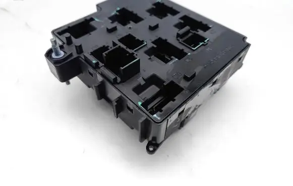 Volvo XC90 Fuse module 32212298