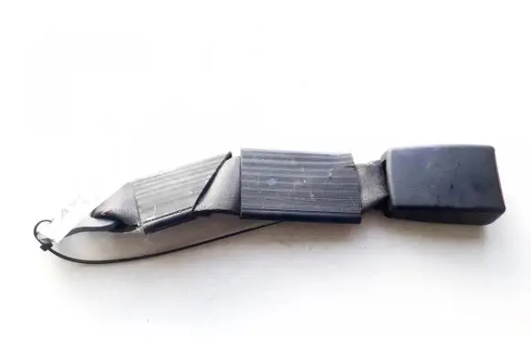 Citroen C3 Rear seatbelt buckle 33015511
