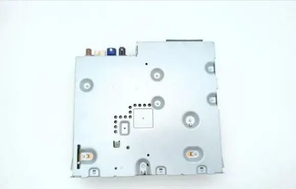 Radio/CD/DVD/GPS head unit