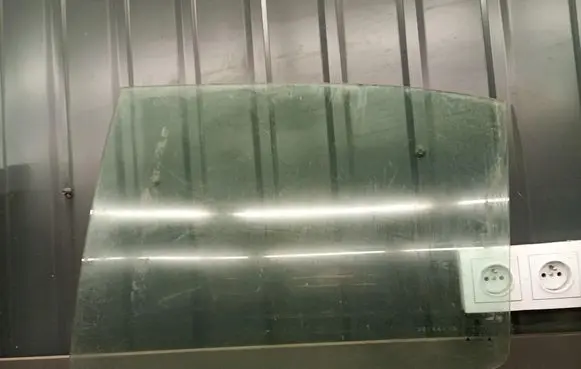 Skoda Octavia Mk1 (1U) Rear side window