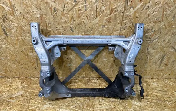 Mercedes-Benz GLC C253 Front subframe 2056208001