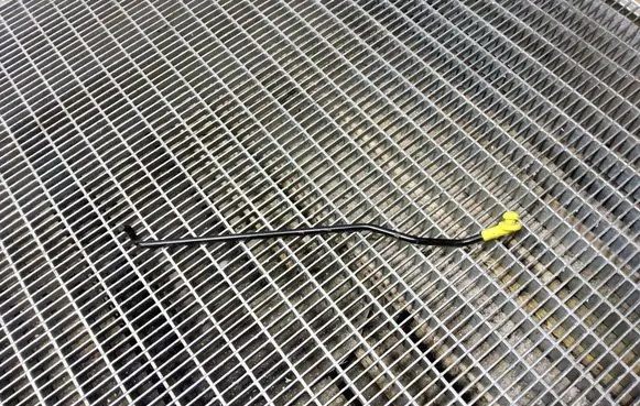Hyundai ix20 Engine bonnet/hood prop rod/strut 