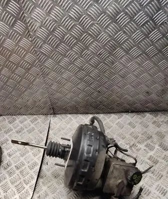 Volvo S80 Brake booster 30665453