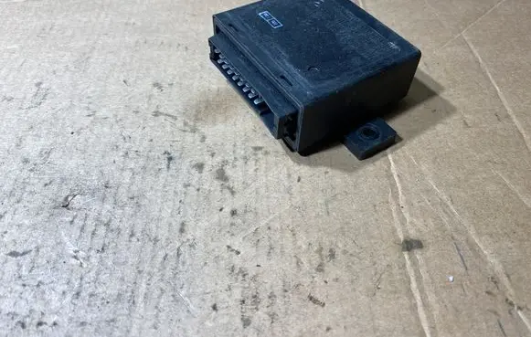 Mercedes-Benz Vito Viano W638 Door central lock control unit/module 0165459232