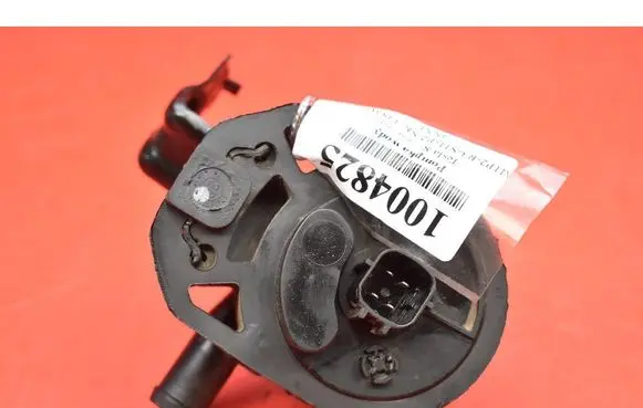 Tesla Model S Water pump 1057235-00-G