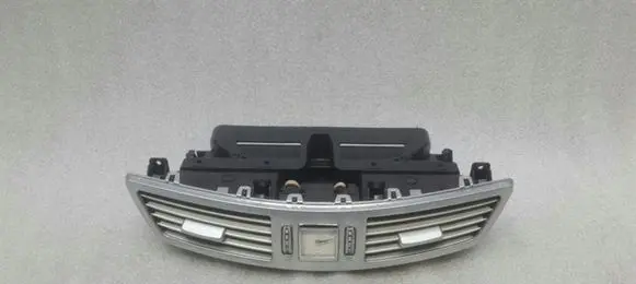Mercedes-Benz S W221 Dash center air vent grill A2218300954